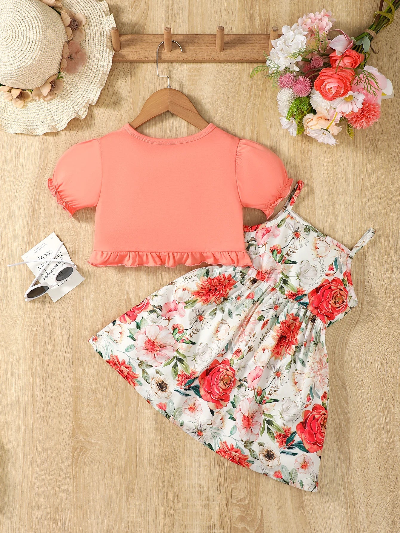 Vestido 2 Peças Laço Floral – Encanto de Verão