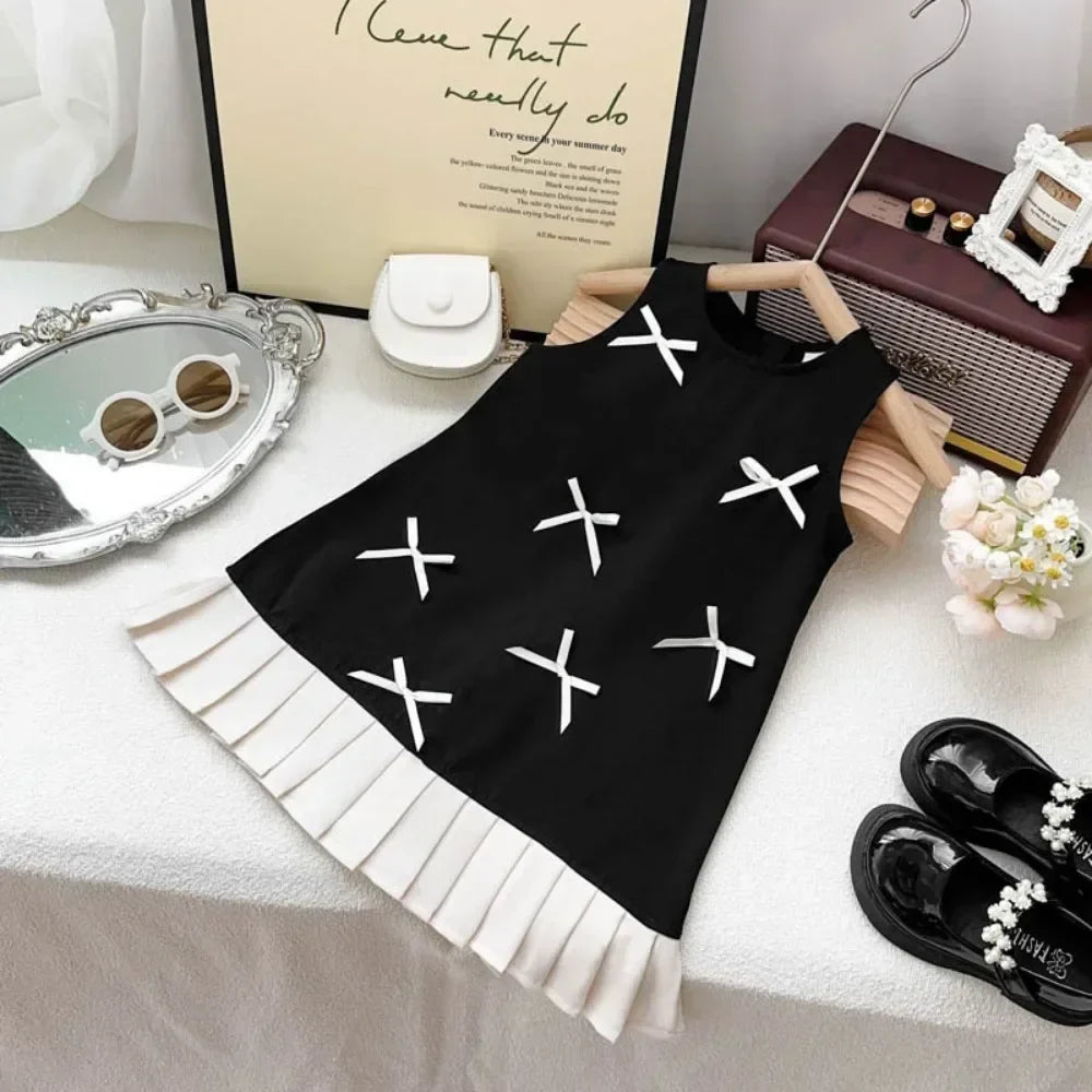 Vestido Infantil “Laço Preto” – Sem Manga, Simples e Doce