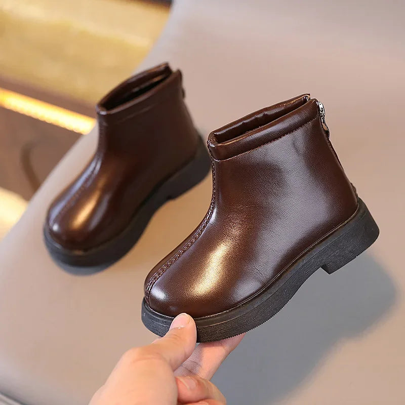 Bota Infantil de Couro Cano Curto Forrada Inverno Lenogue