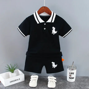 Conjunto Infantil Camisa Gola Polo Dinossauro com Shorts Modelo Lenogue