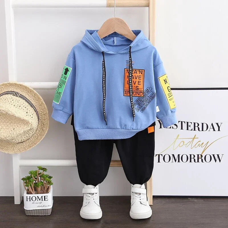 Conjunto Infantil Moletom com Capuz Estampa Letras e Calça Lenogue