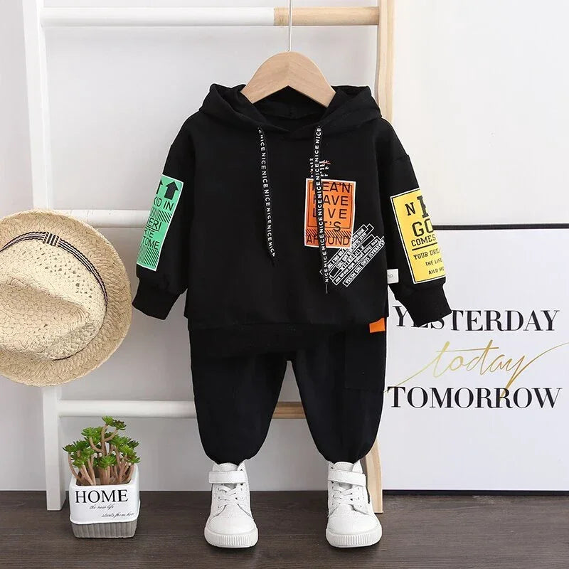 Conjunto Infantil Moletom com Capuz Estampa Letras e Calça Lenogue